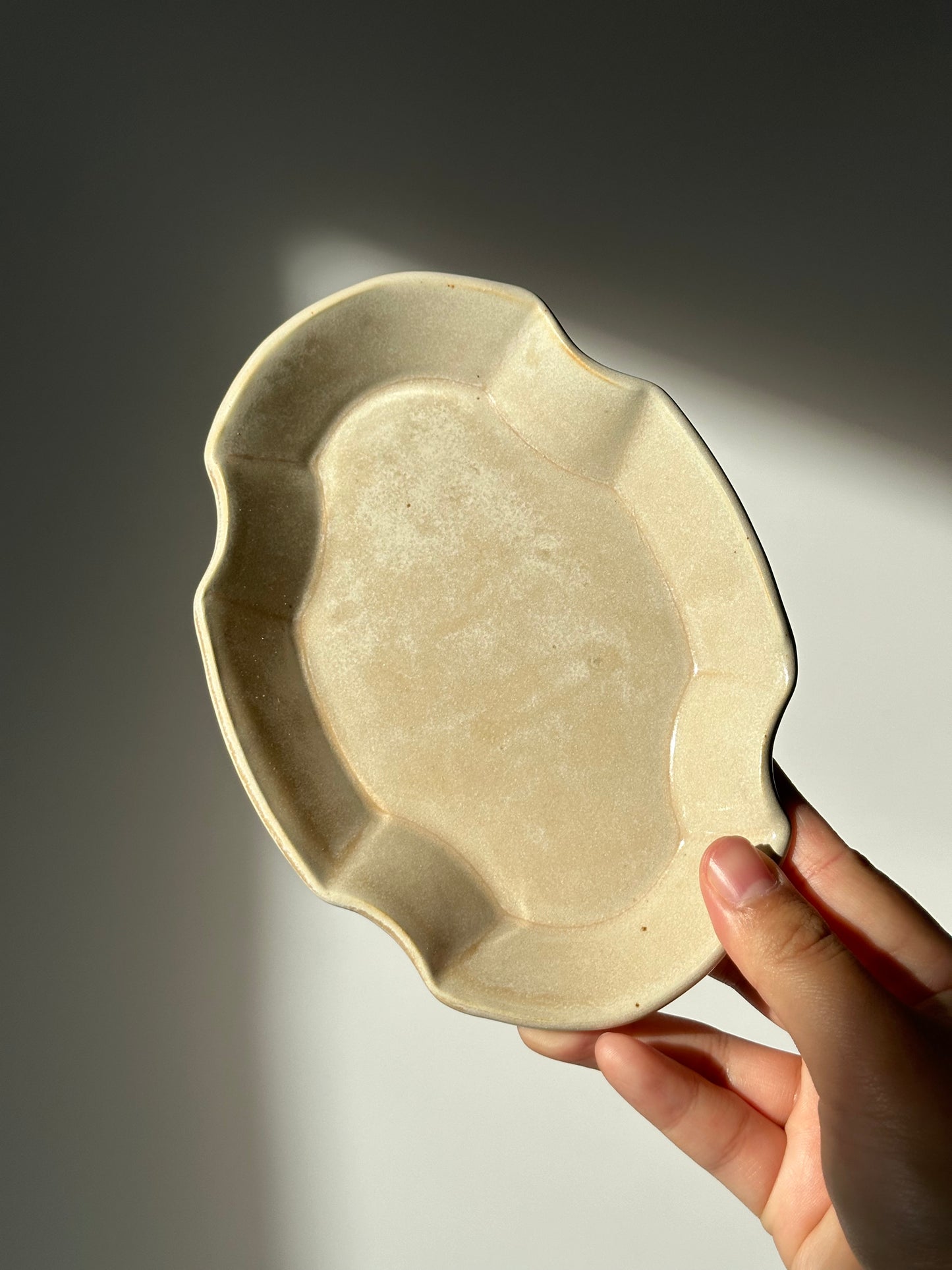 tray / small plaque *pre-order*