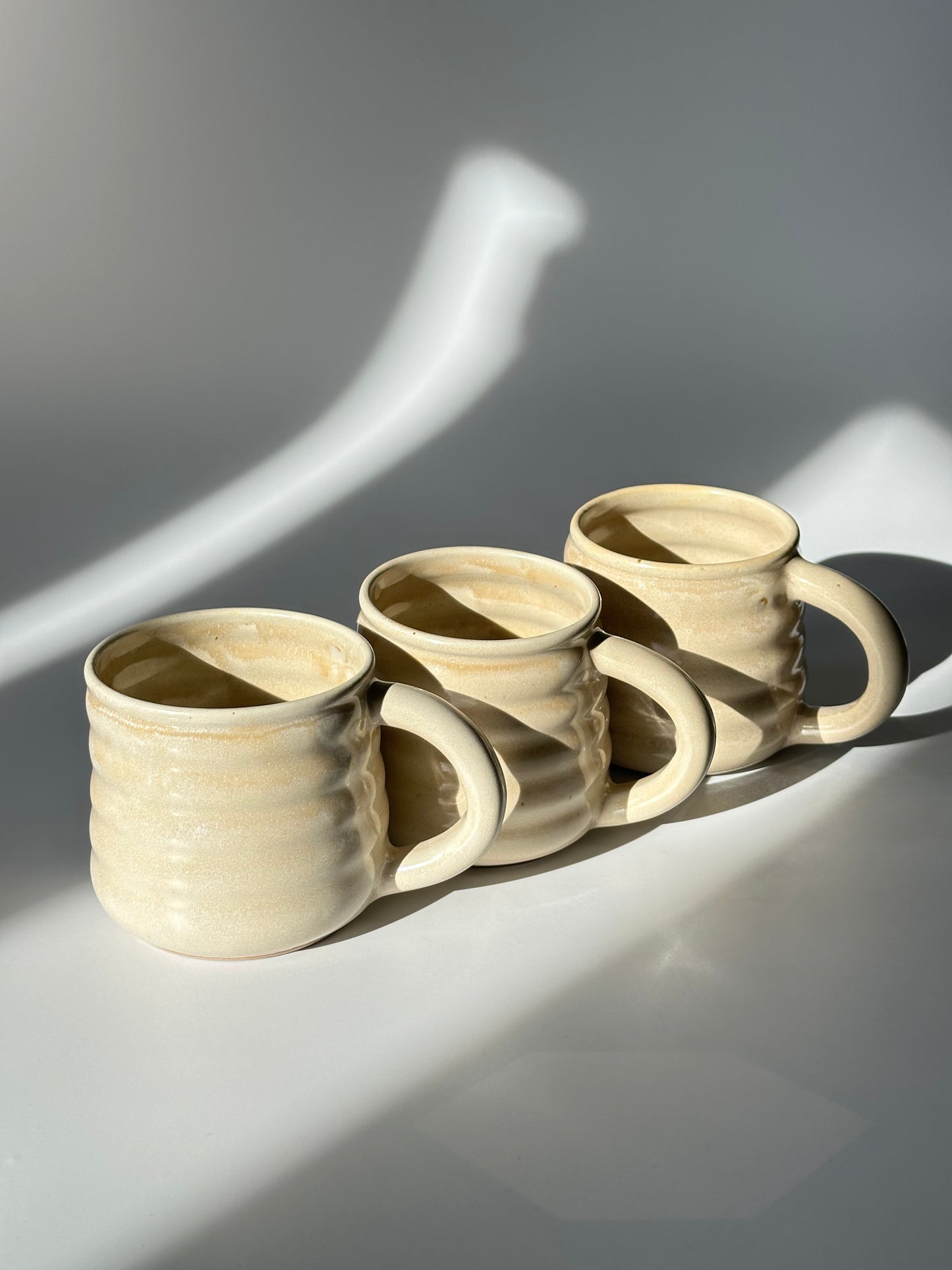 wavy mug