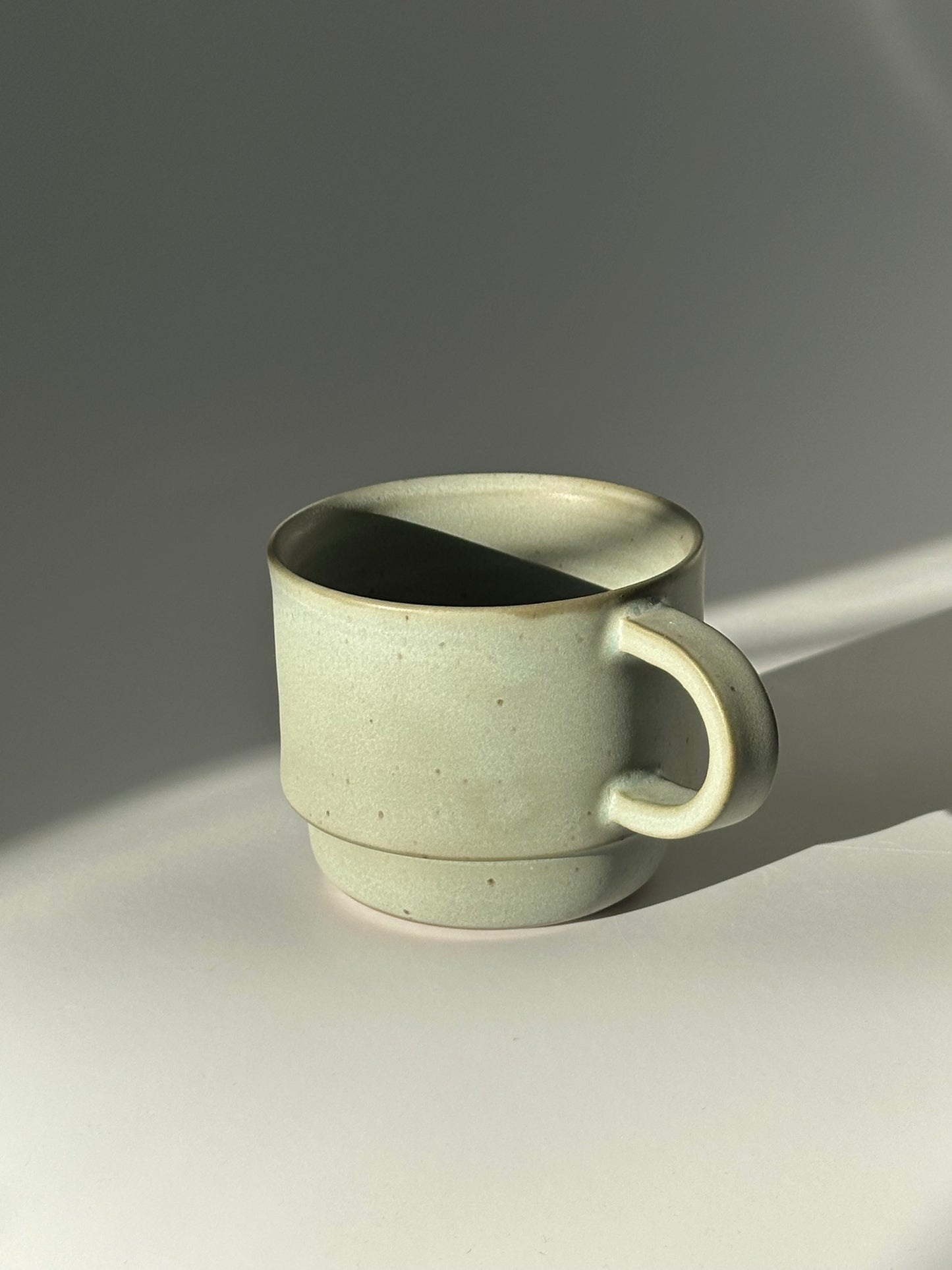 espresso cup with handle