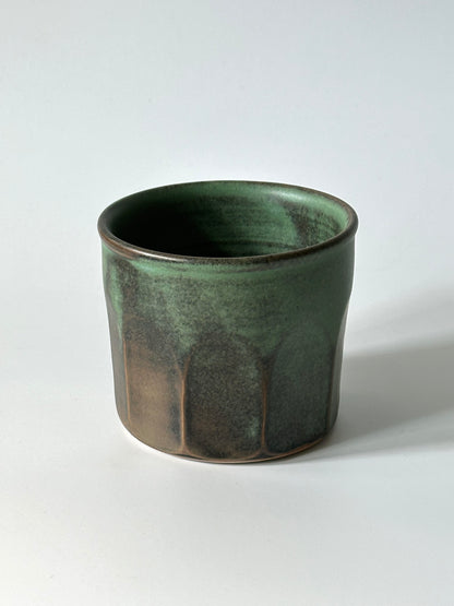 faceted cup