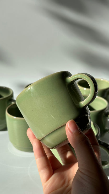 espresso cup w/ handle