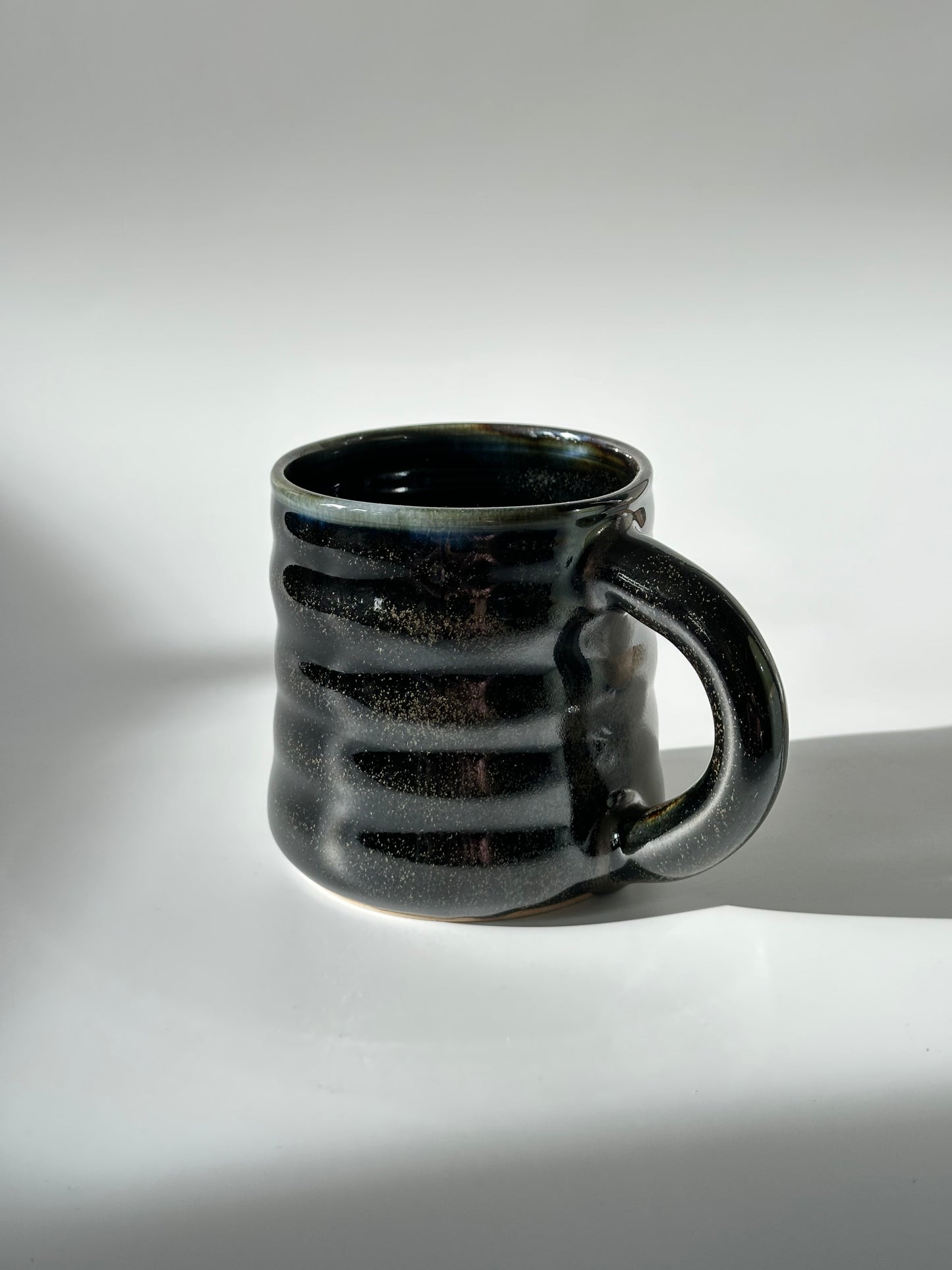 wavy mug
