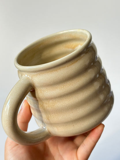 wavy mug