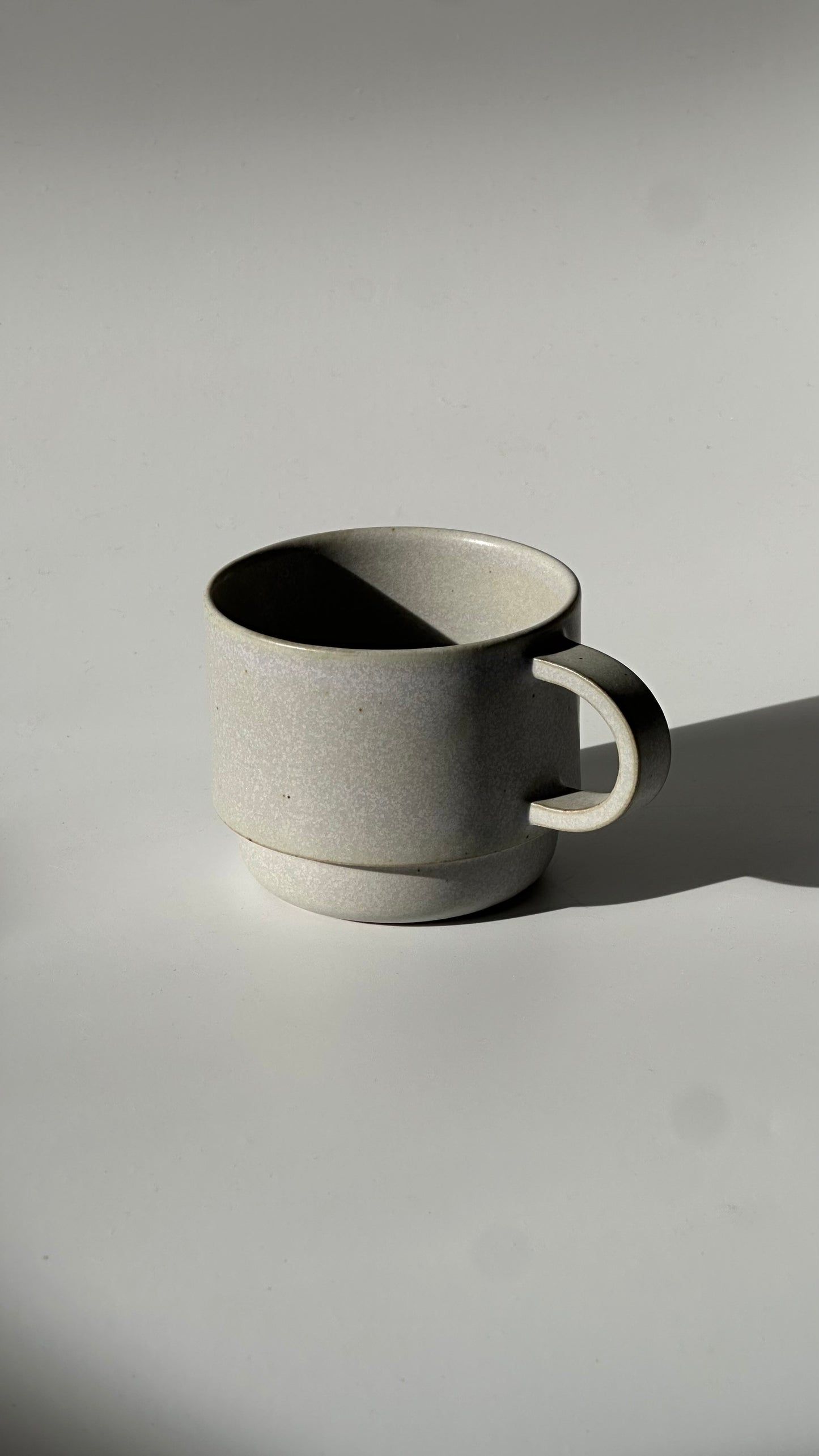espresso cup with handle